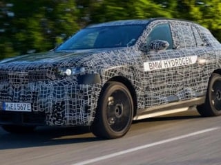 Yeni BMW X5 test sırasında görüntülendi