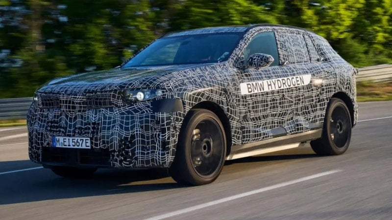 Yeni BMW X5 test sırasında görüntülendi