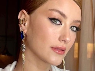 Hazal Kaya'dan diş estetiği açıklaması