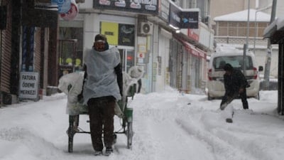 Van'da 287 yerleşim yeri ulaşıma kapandı