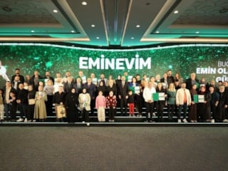 Eminevim 2026’nın ilk tapu teslim töreninde üyeleriyle buluştu