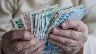 Emeklilerin gözü bu rakamda: 2026 Bayram ikramiyesi zammı…