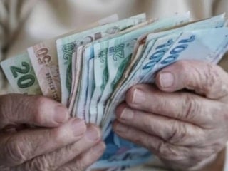 Emeklilerin gözü bu rakamda: 2026 Bayram ikramiyesi zammı…