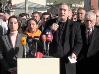 Tuncer Bakırhan'dan Devlet Bahçeli'ye: Sen kuru temizlemeci misin