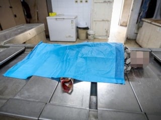 Gazze'de 7 aylık bebek donarak can verdi