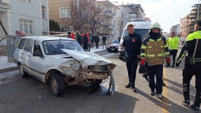 Karaman'da eşiyle kaza yapan kadından acı haber