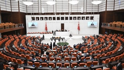 TBMM'de Türk bayrağına yönelik hain saldırıya ortak tepki