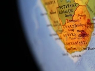 Güney Afrika'da iki ayrı silahlı saldırıda 6 kişi öldü