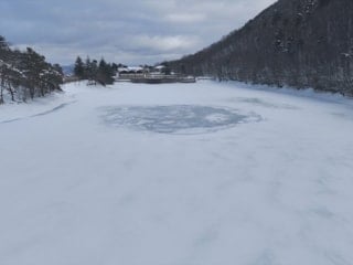 Boraboy Gölü kışa teslim: Göl yüzeyi tamamen buz tuttu