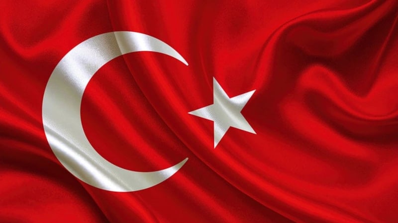 Türk Bayrağı görselleri 2026: En güzel bayrak resimleri! Dalgalanan Ay-Yıldız Türk Bayrağı...