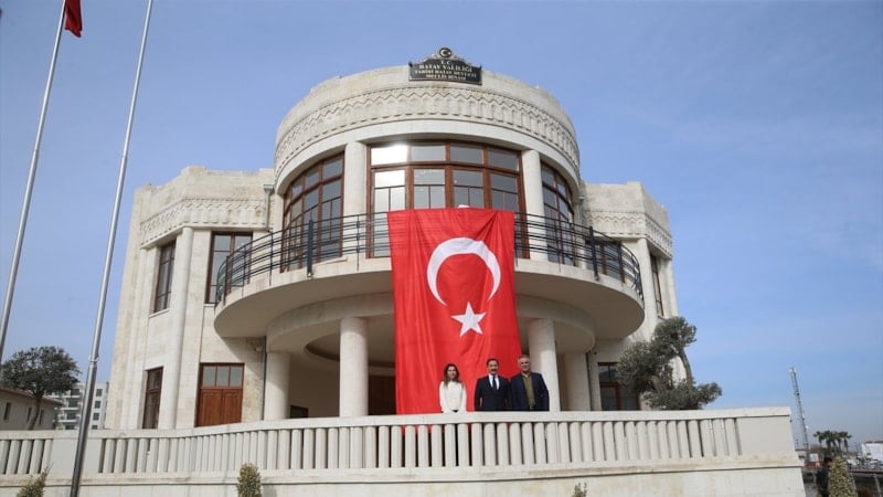 Depremde yıkılan Tarihi Hatay Meclisi ile Adalı Konağı yeniden inşa edildi