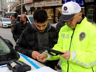 Adana'da gereksiz korna denetiminde ceza yağdı
