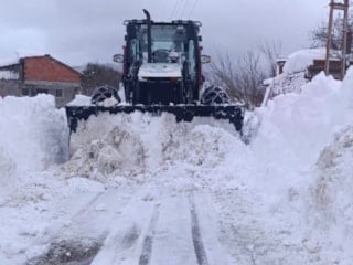 Ordu'da kar kalınlığı 1,5 metreyi buldu