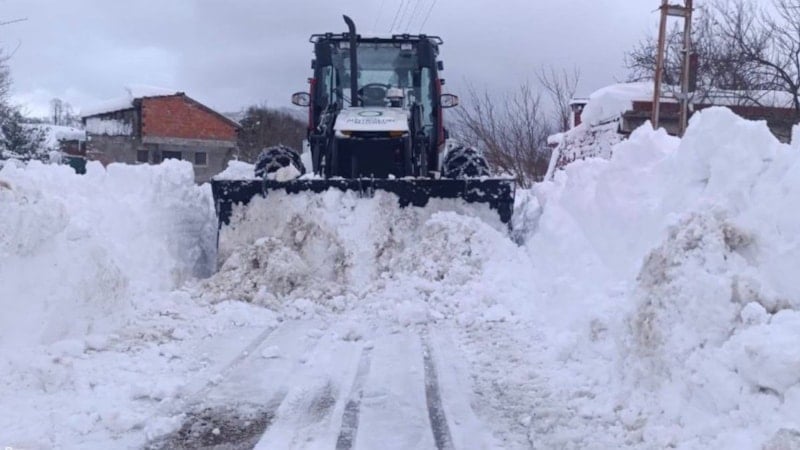 Ordu'da kar kalınlığı 1,5 metreyi buldu