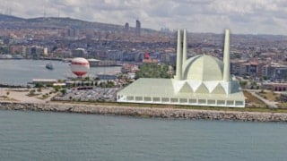 Kadıköy'de sahile yapılacak camiye yargıdan onay çıktı