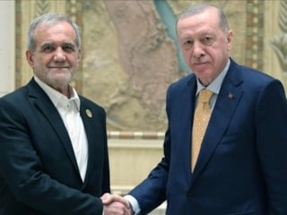 Cumhurbaşkanı Erdoğan, Mesud Pezeşkiyan ile telefonda görüştü