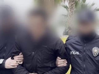 Bursa'da otobüste tartıştığı genci darbeden şüpheli gözaltına alındı