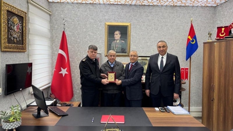 Bursa'da bir çiftçi 70 milyonluk mal varlığını jandarmaya bağışladı