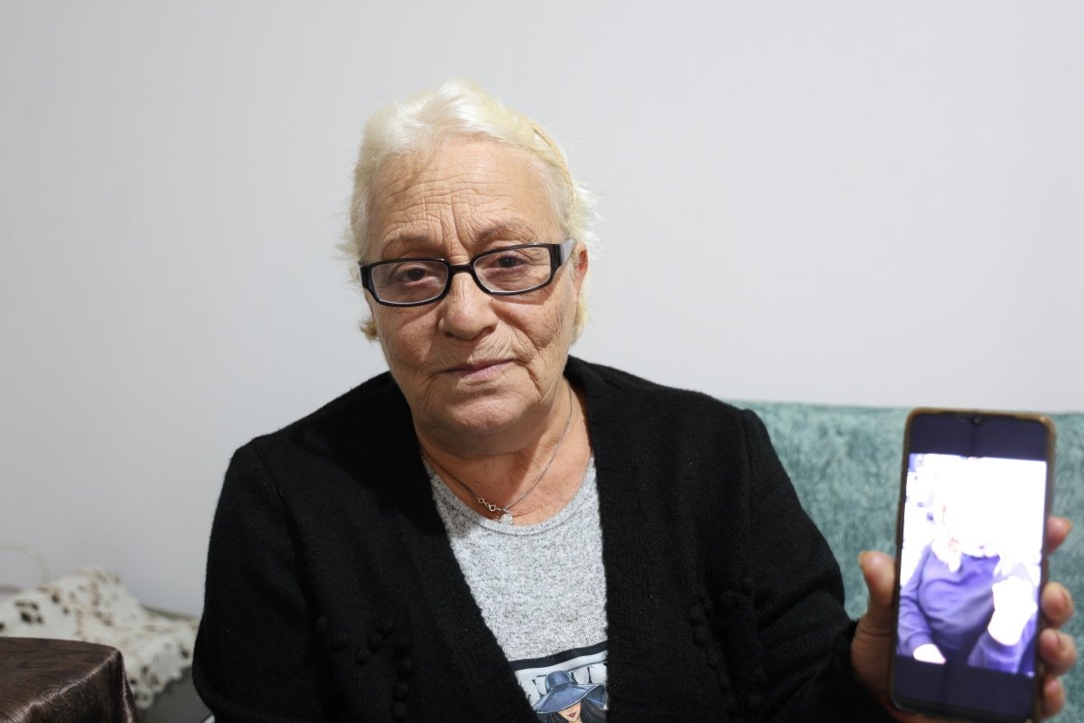 Hatay Merkezli Depremlerde Kaybın Ardında Kalan Aile Anıları ve Mezarlık İzleri