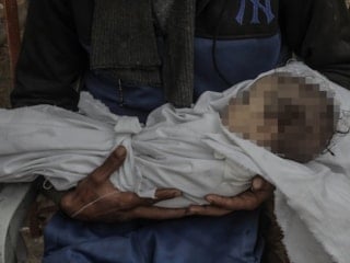 Gazze'de dondurucu soğuklar, bir bebeği daha hayattan kopardı