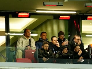 Galatasaray’ın yeni transferi Noa Lang tribünde