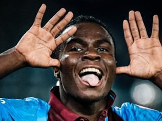 Galatasaray'a yanıt verdiler! Trabzonspor'dan olay Oulai paylaşımı