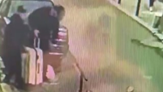 İstanbul'da kesik baş cinayeti: Cesedi valizde taşıdıkları görüntüler ortaya çıktı