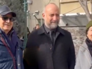 Haldun Dormen'in cenaze töreninde fotoğraf çektirme kuyruğu