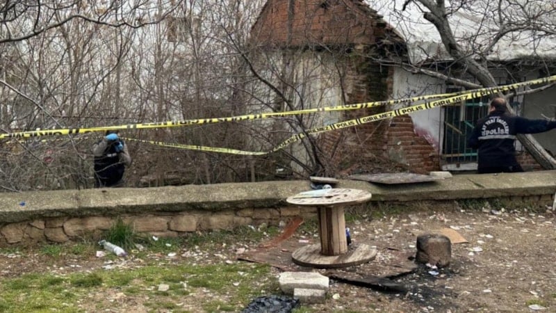 Uşak'ta millet bahçesinde cansız beden bulundu