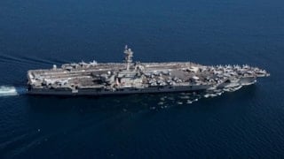ABD'nin USS Abraham Lincoln uçak gemisi İran açıklarına ulaştı