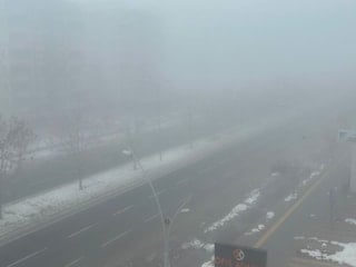 Diyarbakır yoğun sisle kaplandı: Hava ulaşımı aksadı