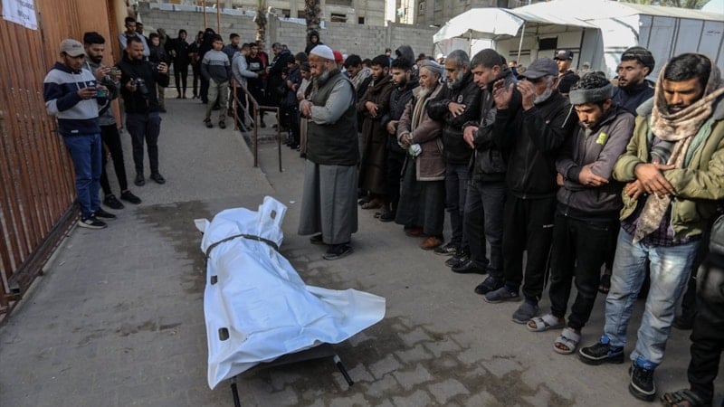 Gazze'de can kaybı 71 bin 660'a yükseldi