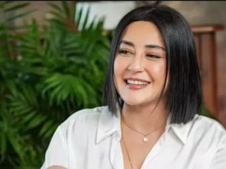 Melek Mosso sahnede fenalaştı! Sevenleri korktu