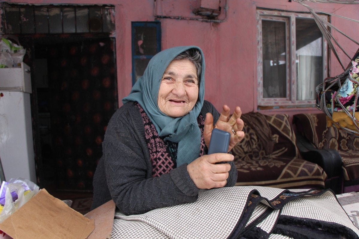 Amasya’da Fedakar Anne: Üç Engelli Çocuğuna Tek Başına Güç Veren Hayat Hikayesi