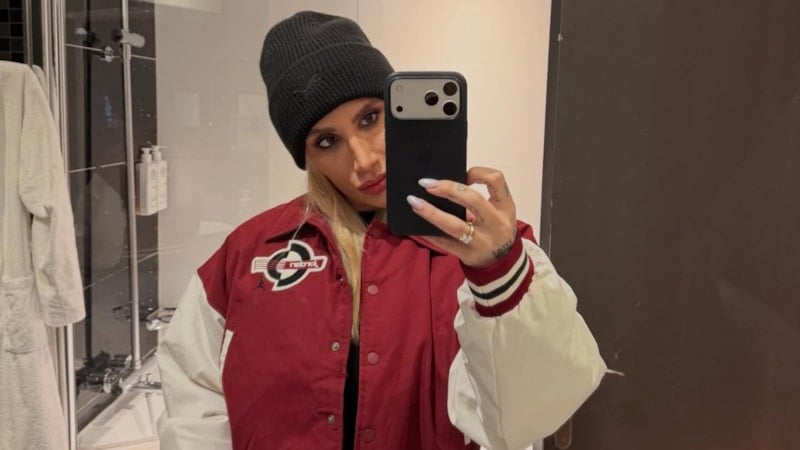 İrem Derici'den sarmaş dolaş aşk pozları! Paris'e uçtular