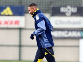 Fenerbahçe, FCSB maçı hazırlıklarına başladı