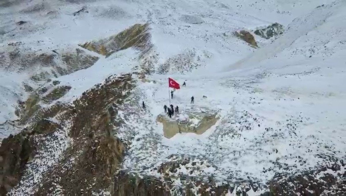 Göreşken Mahallesi Gençlerinden Dayanışma ve Vefa Dolu Eylem