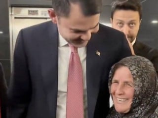 Hak sahiplerinden Murat Kurum'a sevgi seli: Nakış gibi işlemişsin o evleri