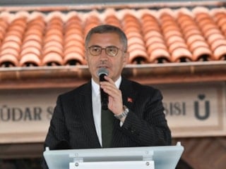 Hilmi Türkmen'den Kadıköy'e yapılacak camiye itiraz eden Mesut Kösedağı'na sert tepki