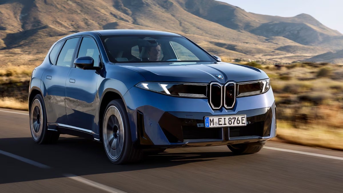 BMW, artan talep nedeniyle iX3 üretimini hızlandırıyor