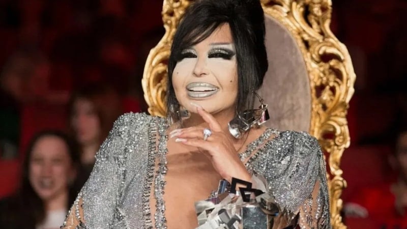 Bülent Ersoy'un eski soyadını duyan şaşırıyor! Bakın neden değişmiş