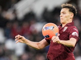 Beşiktaş, Kristjan Asllani'yi İstanbul'a getiriyor