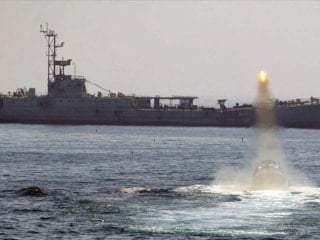 İran, ABD donanması yakınlarında Çin ve Rusya ile askeri tatbikat yapacak