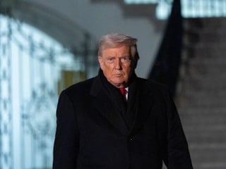 Trump, İran'a yönelik olası saldırı planları hakkında bilgilendirildi