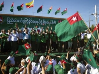 Myanmar’da seçimleri ordu destekli USDP kazandı