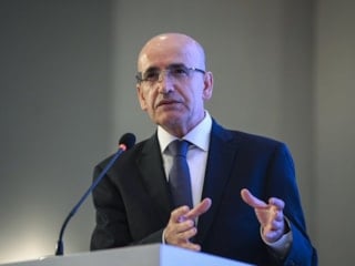 Mehmet Şimşek: İhracat ve turizm, sürdürülebilir cari dengeyi destekledi