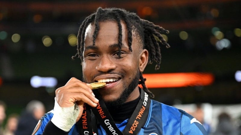 Fenerbahçe'ye Ademola Lookman’dan sevindiren haber: Son aşamaya geldi!