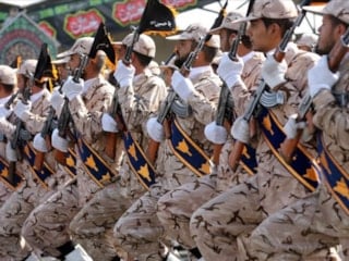 İran Devrim Muhafızları, devletin güvenlik ve siyaset mimarisinde rol üstleniyor