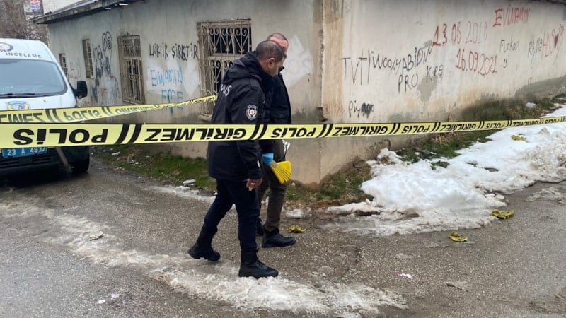 Elazığ'da silahlı kavgada 1 kişi yaralandı