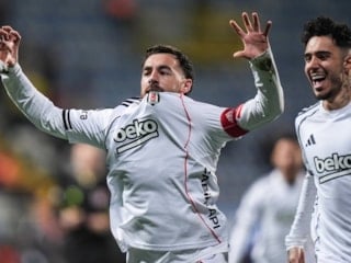 Beşiktaş - Konyaspor maçının ilk 11'leri